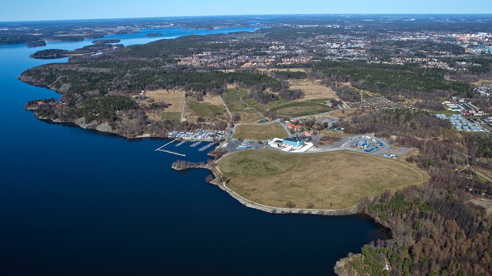 Området för Kyrkhamns naturreservat. Flygbild: Lennart JOhansson, stadsbyggnadskontoret 