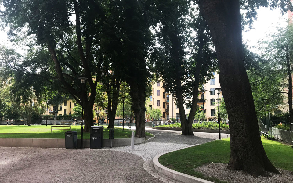 Gångväg i Enkehusparken